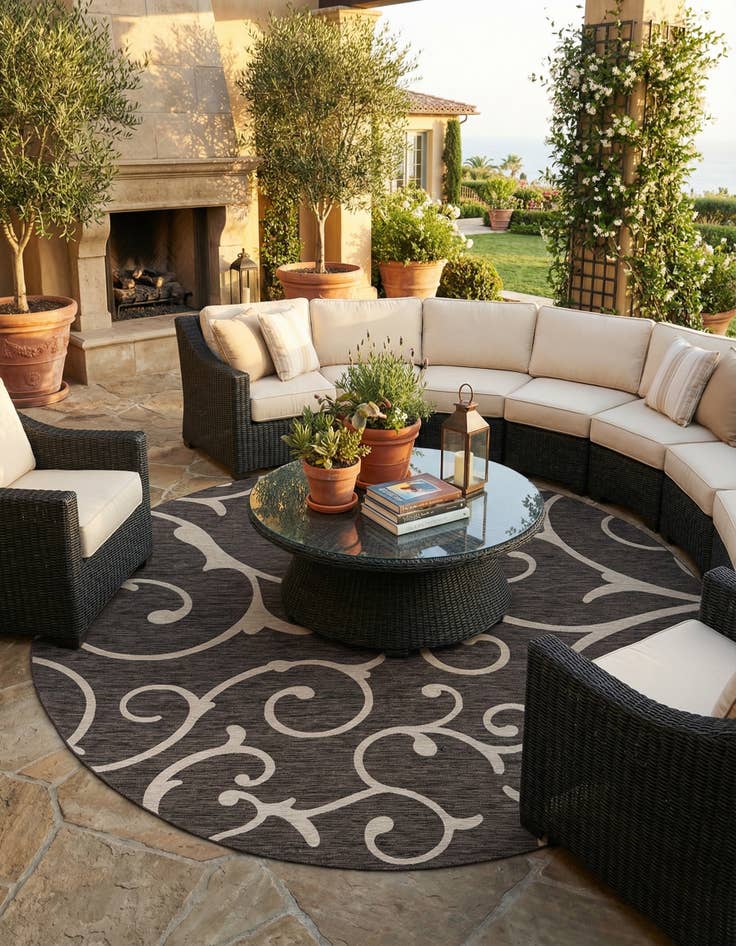 Detail image of 13' x 13' Easy-Clean Botanical Indoor / Outdoor Round Rug