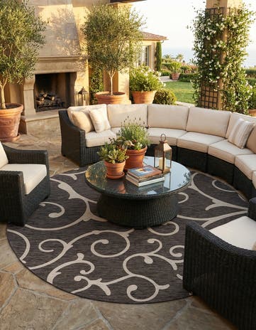 13' x 13' Easy-Clean Botanical Indoor / Outdoor Round Rug