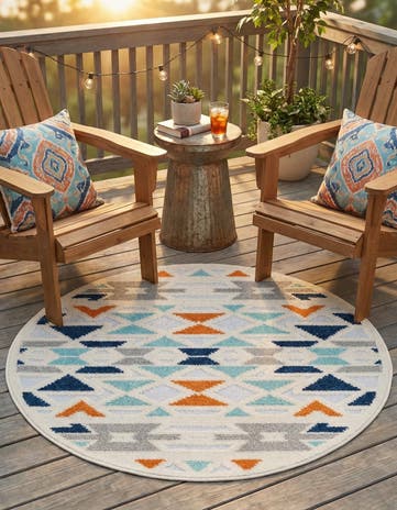 3' 3 x 3' 3 Easy-Clean Aruba Indoor / Outdoor Round Rug