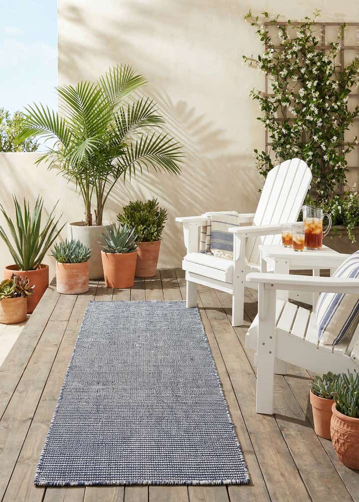 2' x 6' 1 Easy-Clean Jill Zarin Palm Springs Indoor / Outdoor Runner Rug