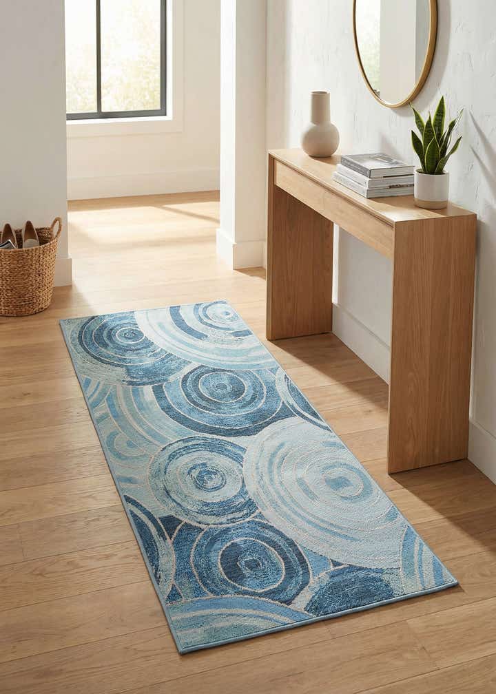 2' 7 x 5' 3 Easy-Clean Modern Indoor / Outdoor Runner Rug