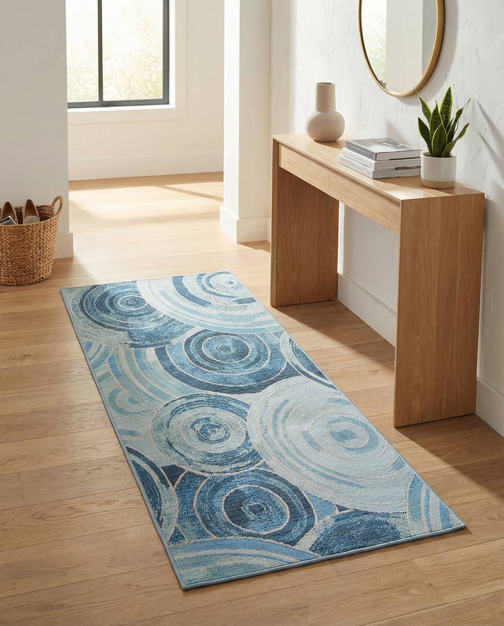 Detail image of 2' 7 x 5' 3 Easy-Clean Modern Indoor / Outdoor Runner Rug