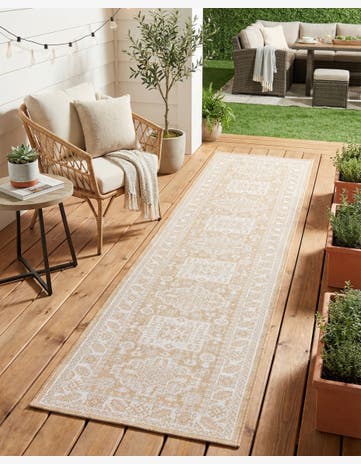 2' 7 x 12' Easy-Clean Aztec Indoor / Outdoor Runner Rug