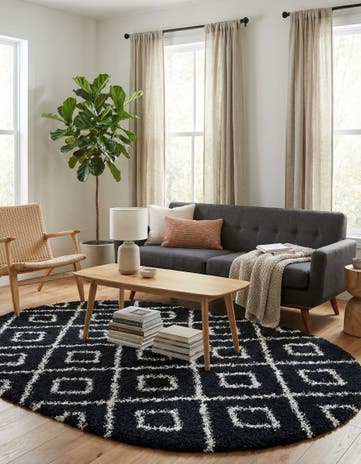 Black and White Lattice Shag Oval Rug