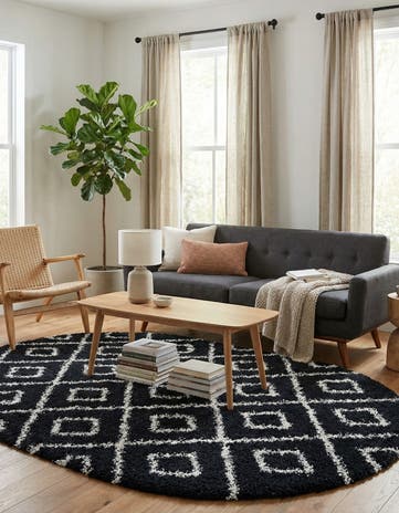 Black and White Lattice Shag Oval Rug