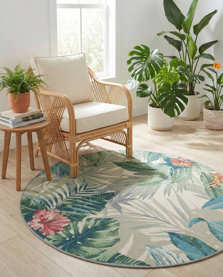 Detail image of 4' x 4' Easy-Clean Botanical Indoor / Outdoor Round Rug
