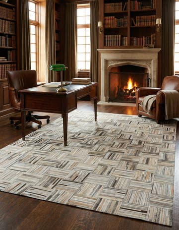 4' 10 x 7' 9 Cowhide Leather Rug
