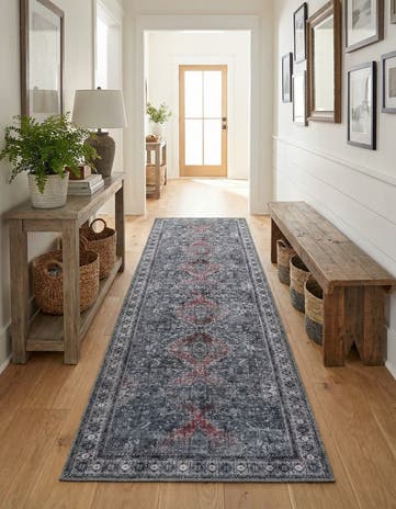 2' 7 x 10' Washable Timeless Runner Rug