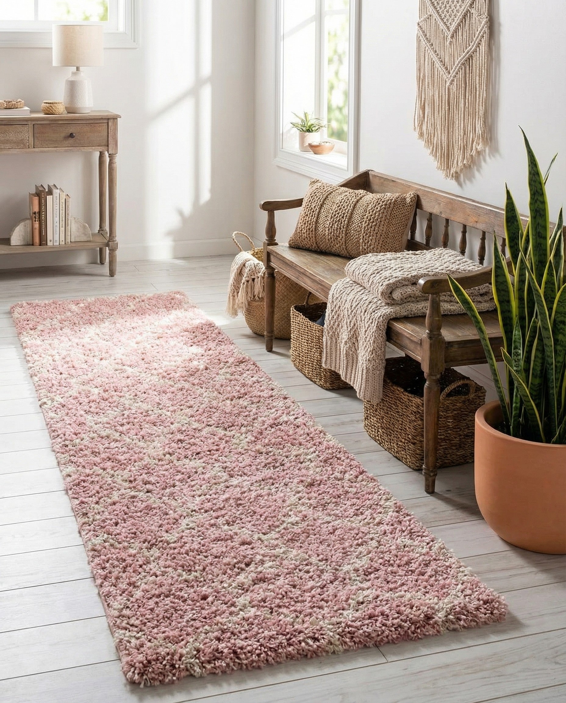  2' x 7' Lattice Shag Runner Rug