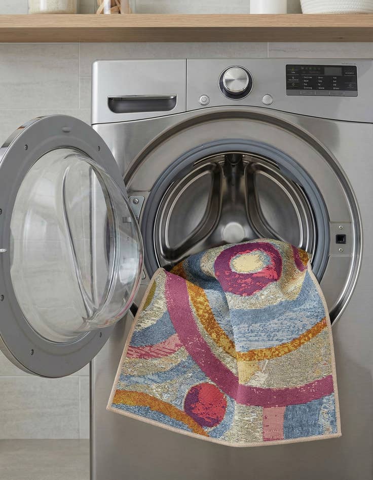 Detail image of  2' x 3'  Washable Modern Indoor / Outdoor Rug