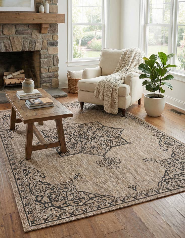 Detail image of  6' x 9'  Washable Traditional Indoor / Outdoor Rug