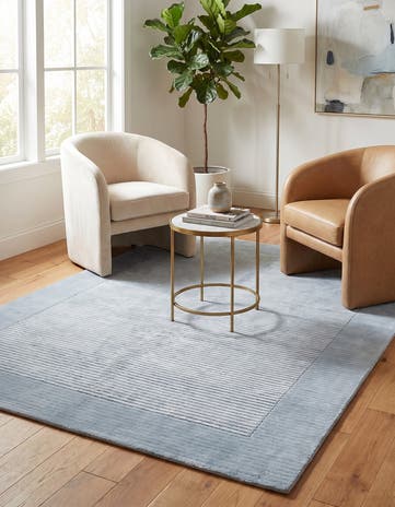 4' 11 x 6' 4 Hand Knotted Darya Wool Rug