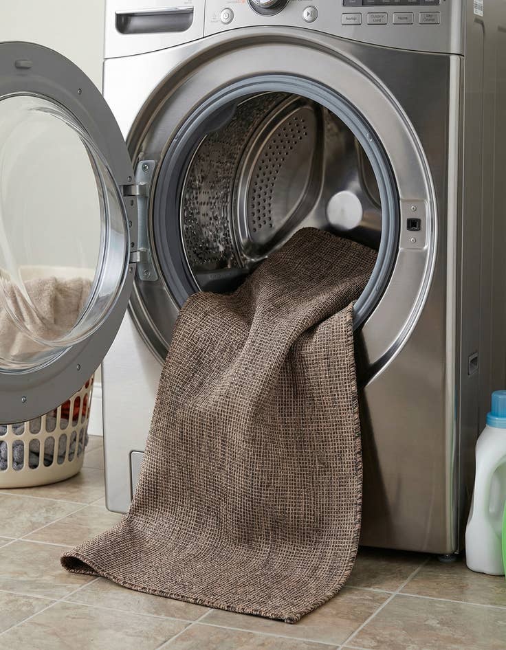 Detail image of 2' 7 x 10'  Washable Solid Indoor / Outdoor Runner Rug