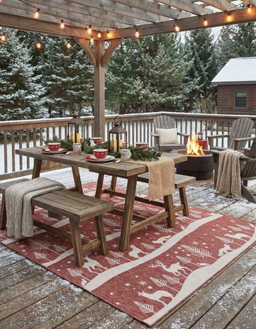 7' 10 x 10' Easy-Clean Holiday Indoor / Outdoor Rug