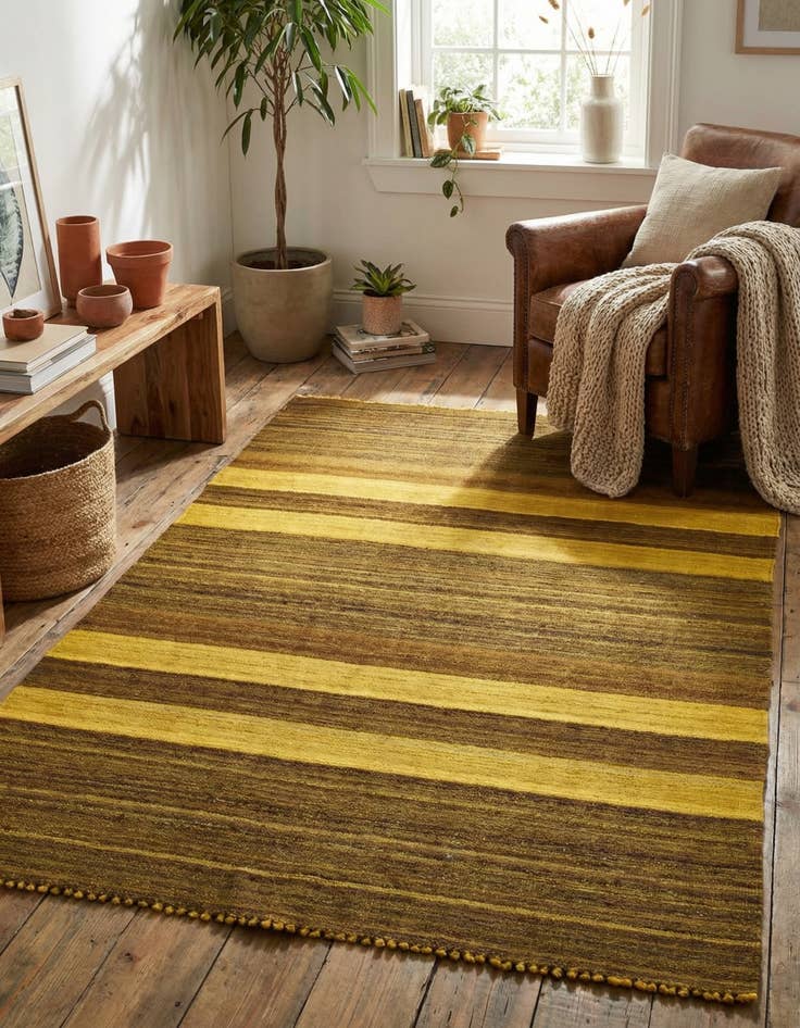 Detail image of 4' 1 x 5' 8  Hand Woven Kilim Afghan Wool Rug