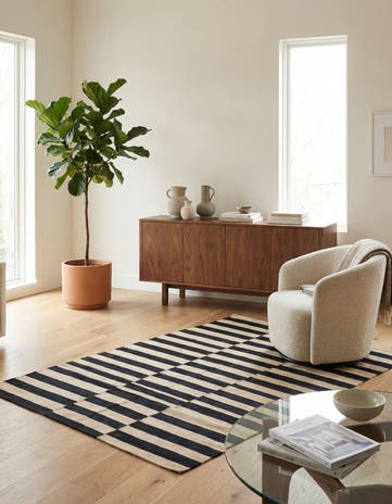 4' 1 x 5' 10 Hand Woven Kilim Modern Wool Rug