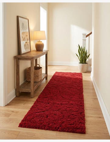 2' 7 x 10' Floral Shag Runner Rug