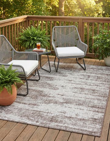 4' x 6' Easy-Clean Modern Indoor / Outdoor Rug