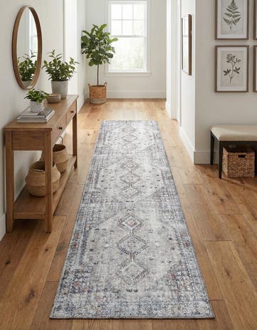 2' 7 x 10' Yara Runner Rug