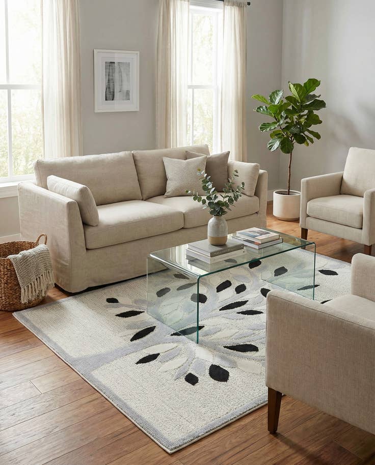 Detail image of 5' 3 x 7' 7 Easy-Clean Indoor / Outdoor Rug