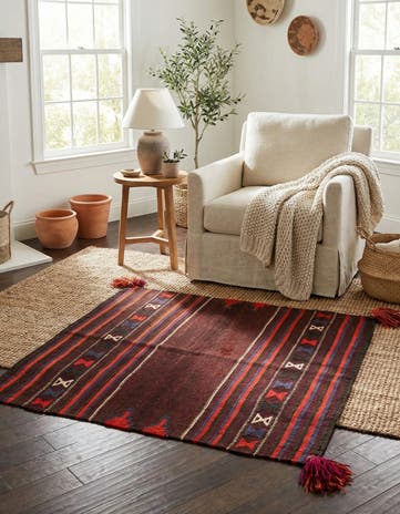 3' 4 x 3' 5 Hand Woven Kilim Modern Wool Square Rug