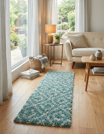 2' x 5' Lattice Shag Runner Rug