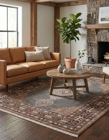8' x 10' Grand Tradition Rug