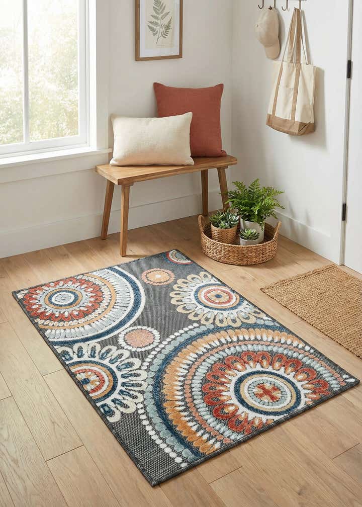 2' 2 x 3' Easy-Clean Botanical Indoor / Outdoor Rug