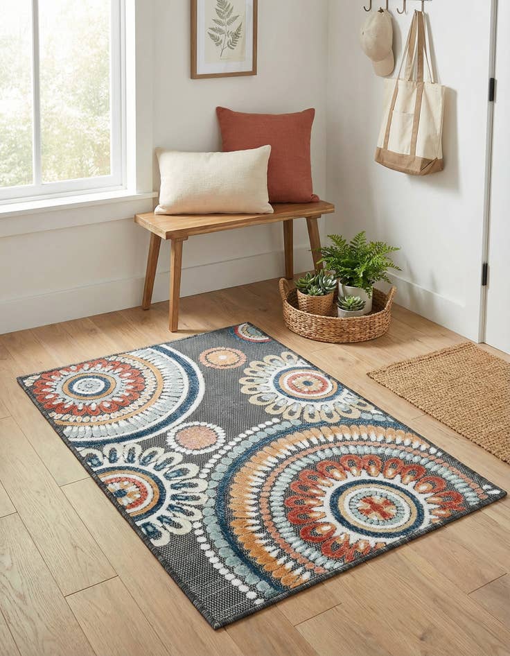 Detail image of  2' 2 x 3'  Washable Botanical Indoor / Outdoor Rug