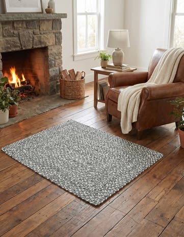 4' 1 x 5' Handmade Braided Chindi Rug
