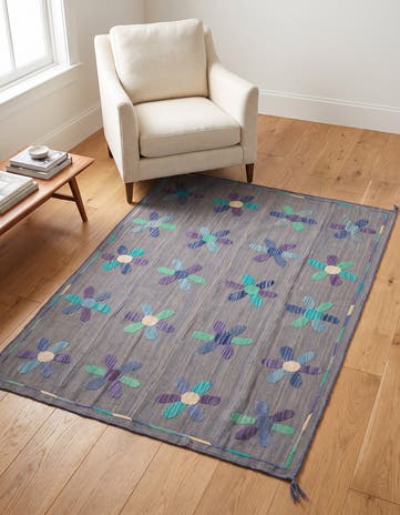 4' 2 x 5' 3 Hand Woven Kilim Suzani Wool Rug