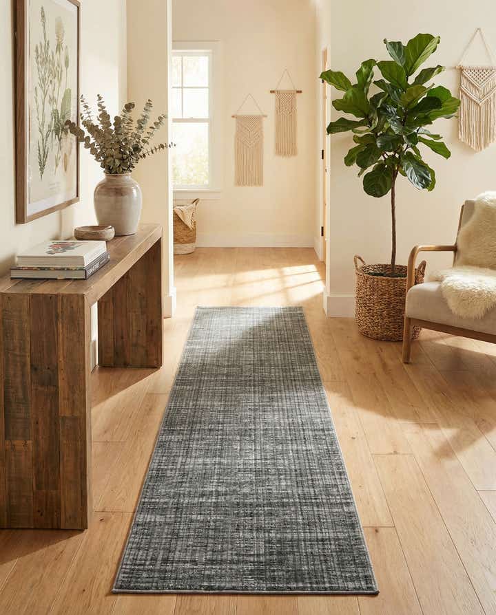 2' x 8' Silta Runner Rug