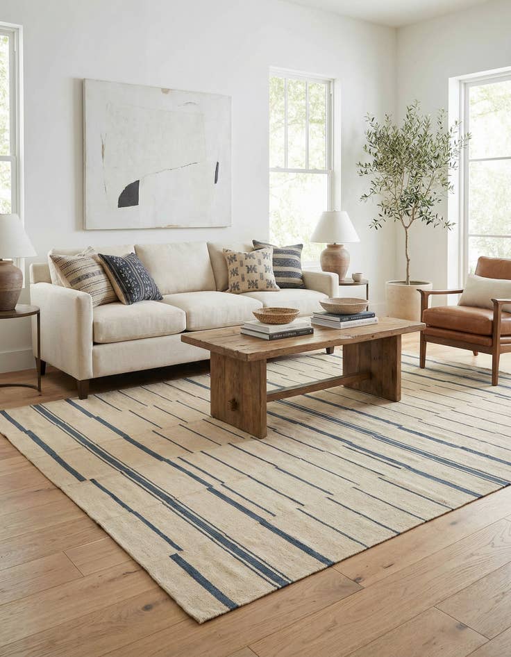 Detail image of  7' 3 x 9' 2  Hand Woven Kilim Modern Wool Rug