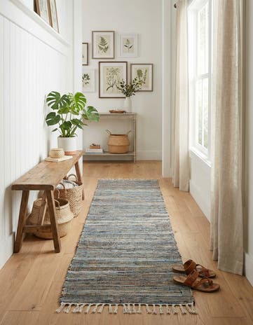 2' 7 x 10' Hand Woven Chindi Jute Runner Rug