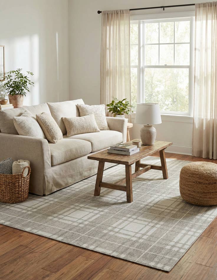 Detail image of  10' x 10'  Washable Checkered Indoor / Outdoor Square Rug