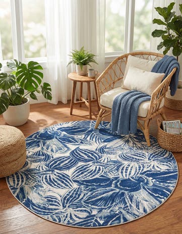 5' 3 x 5' 3 Blossom Round Rug