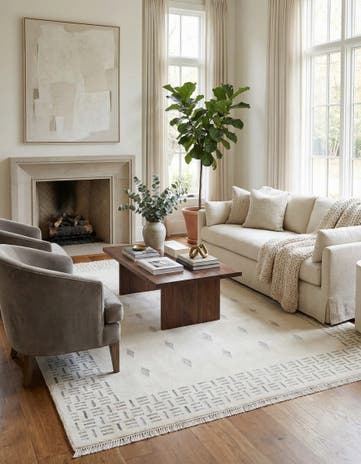 5' 7 x 7' 10 Hand Knotted Darya Rug
