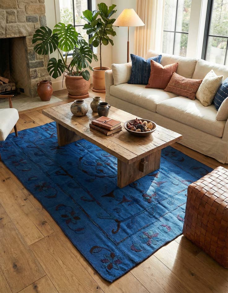 Detail image of 5' x 6' 10  Hand Woven Kilim Suzani Wool Rug