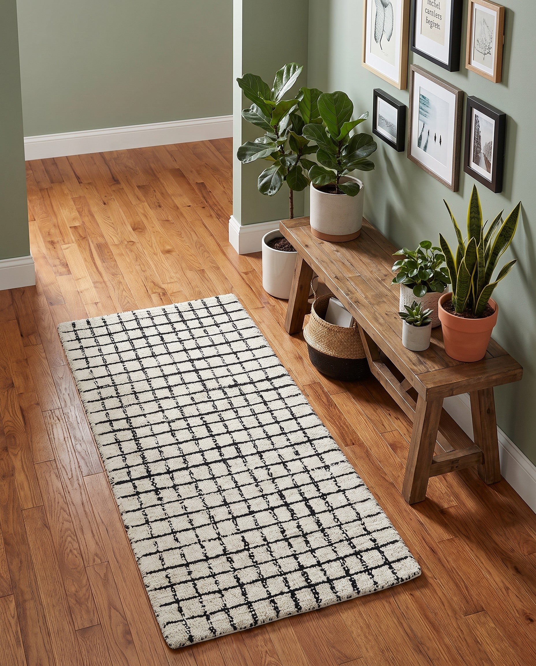 2' x 4' 1 Heritage Line Wool Runner Rug