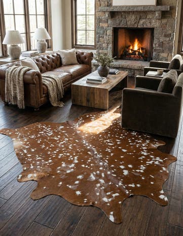 6' 1 x 6' 5 Cowhide Leather Freeform Rug