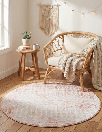 Dusty Rose Bohemian Trellis Round Rug