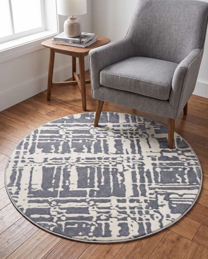 4' x 4' Vince Camuto Round Rug