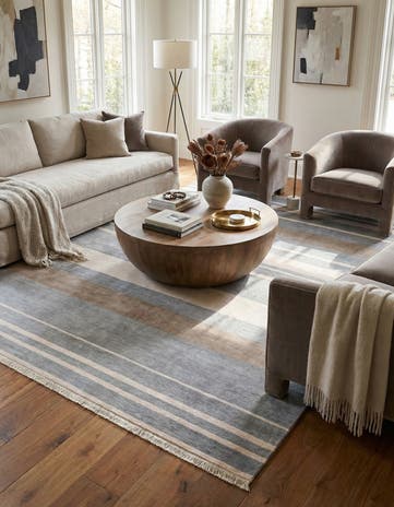 6' 8 x 9' 8 Hand Knotted Darya Wool Rug