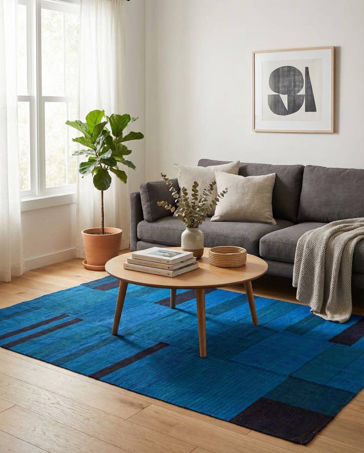 Detail image of 4' 8 x 6' 4 Hand Woven Kilim Modern Wool Rug