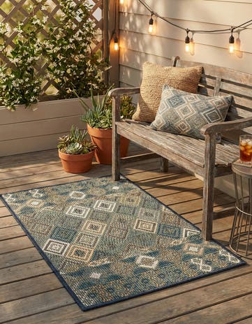 2' x 3' Easy-Clean Baja Indoor / Outdoor Rug