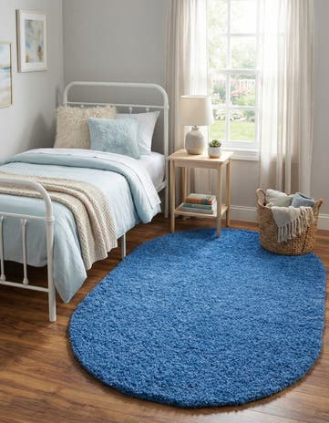 3' x 5' 3 Solid Shag Oval Rug