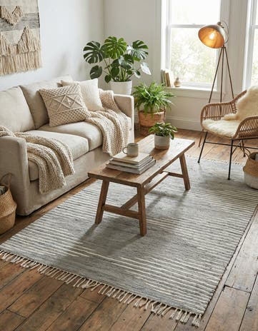 6' 1 x 9' Hand Woven Chindi Cotton Rug