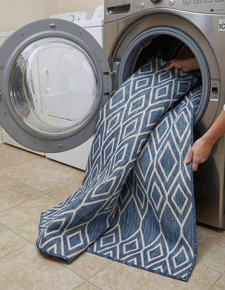 Detail image of 7' 10 x 10'  Washable Jill Zarin Turks and Caicos Indoor / Outdoor Rug