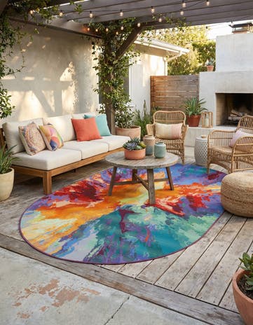 5' 3 x 8' Easy-Clean Modern Indoor / Outdoor Oval Rug