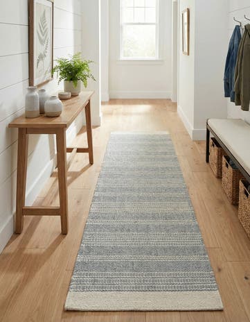 2' x 8' Hand Woven Lariat Runner Rug